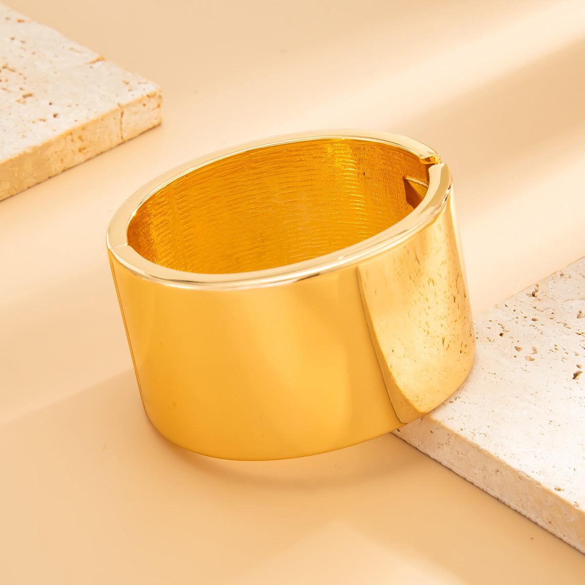 Mälinne bracelets