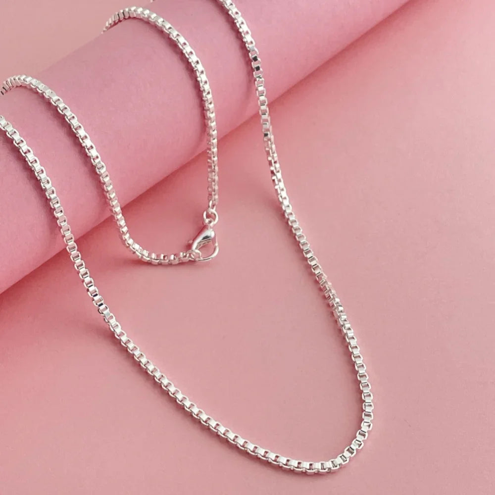 Skära Necklace