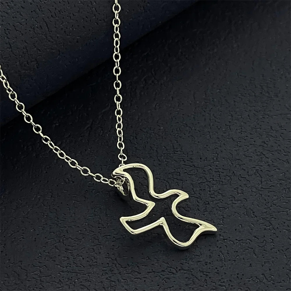Tyväna Necklace