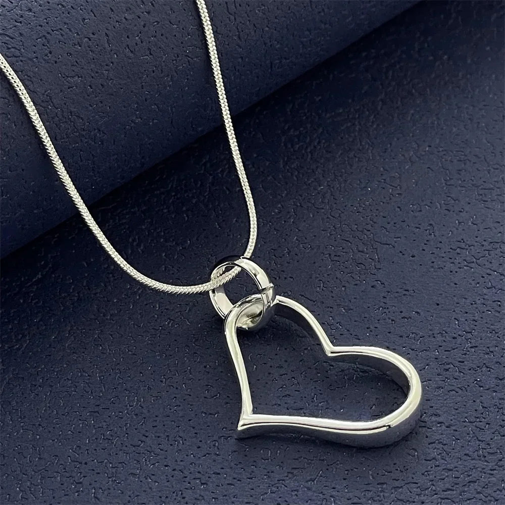 Eliska Necklace