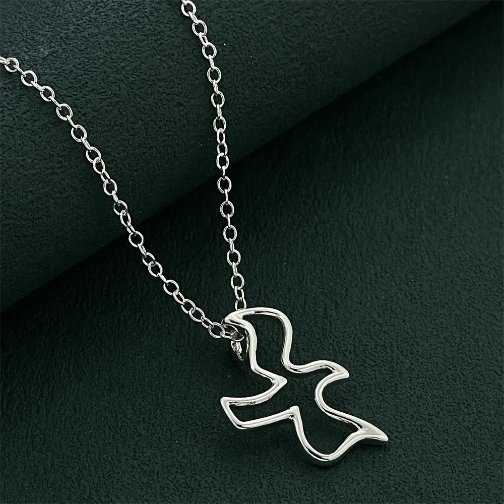 Tyväna Necklace